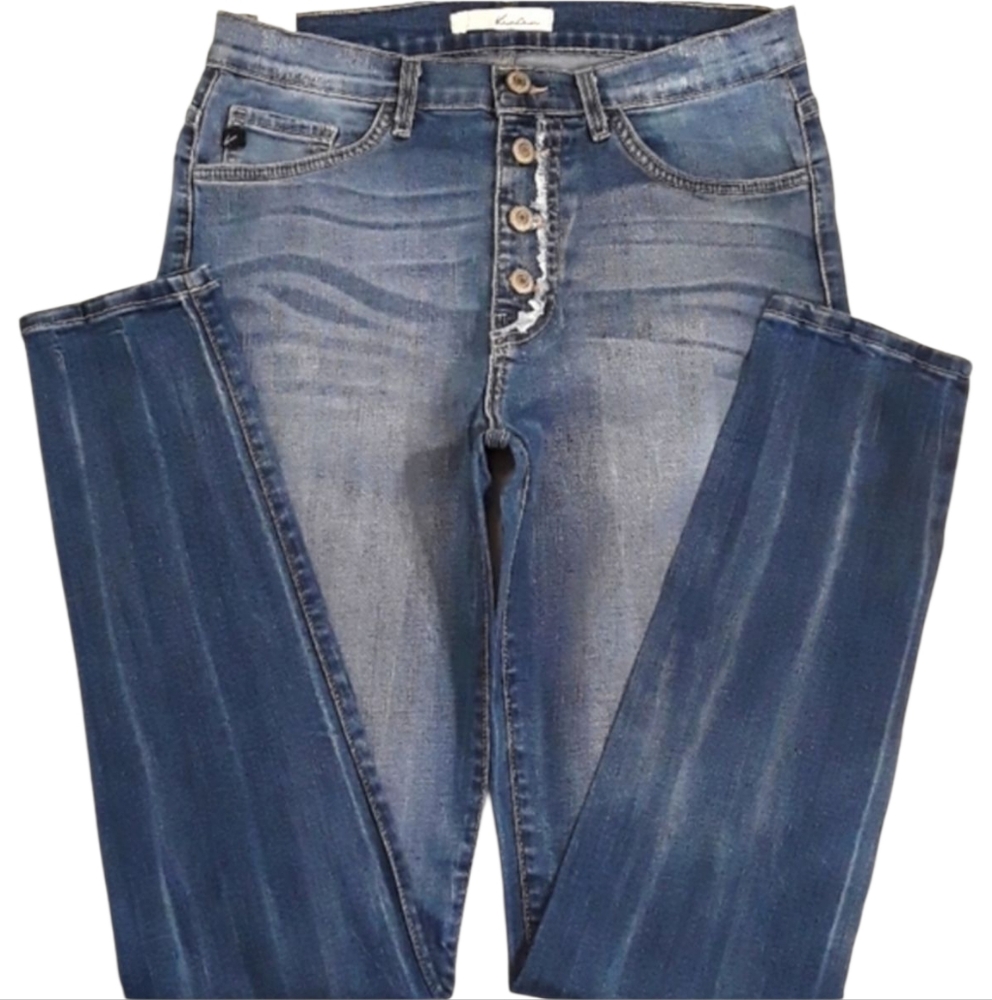 KanCan High-Rise Jeans. Women's Size: Waist 30x31 Inseam.